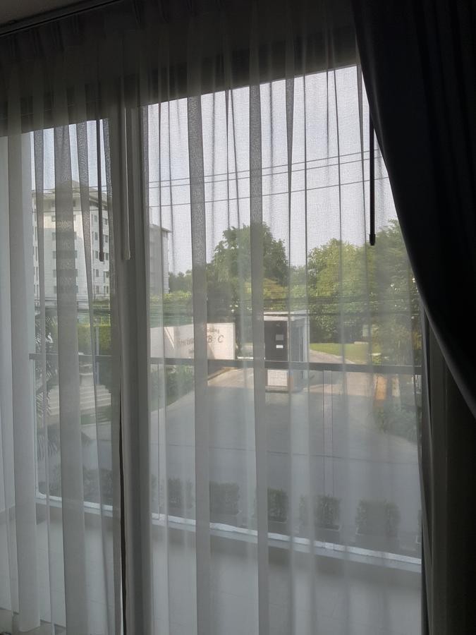 Club Royal Suites Pattaya Bagian luar foto